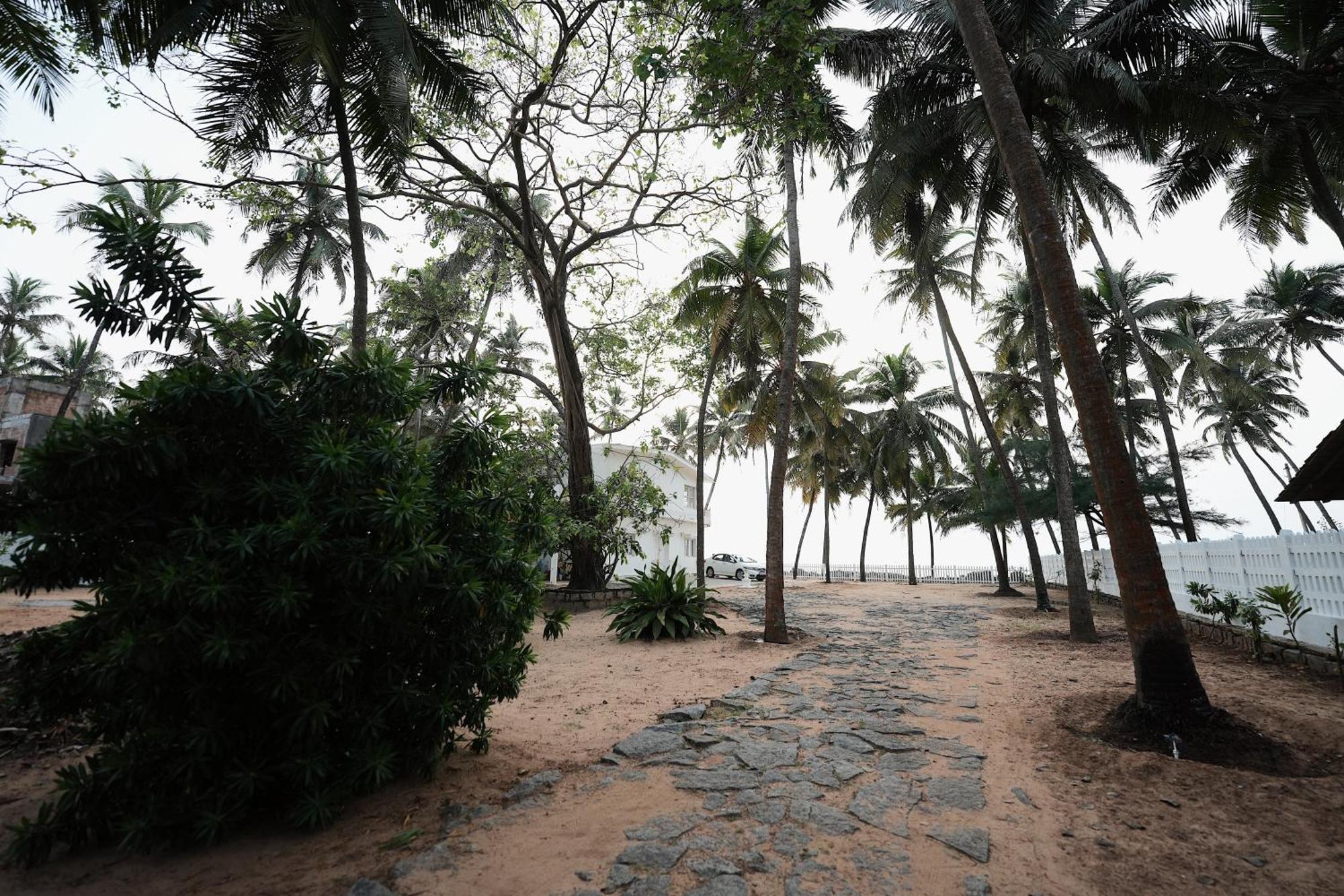 Beach At The White House Villa Udupi Kültér fotó